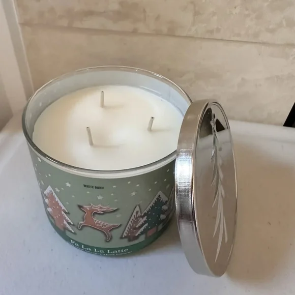 Bath & Body Works FA LA LA LATTE Candle Large 14.5 oz 3-Wick Scented NEW - Picture 3 of 3